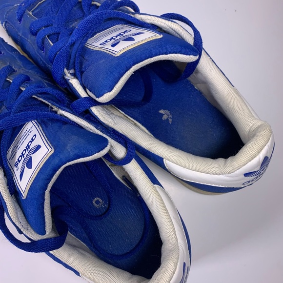 Vintage 2011 adidas superstar shoes - Picture 8 of 9